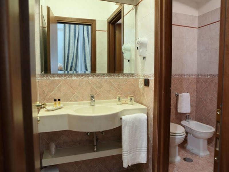 Casa Isabella Exclusive Hotel Mottola Ngoại thất bức ảnh